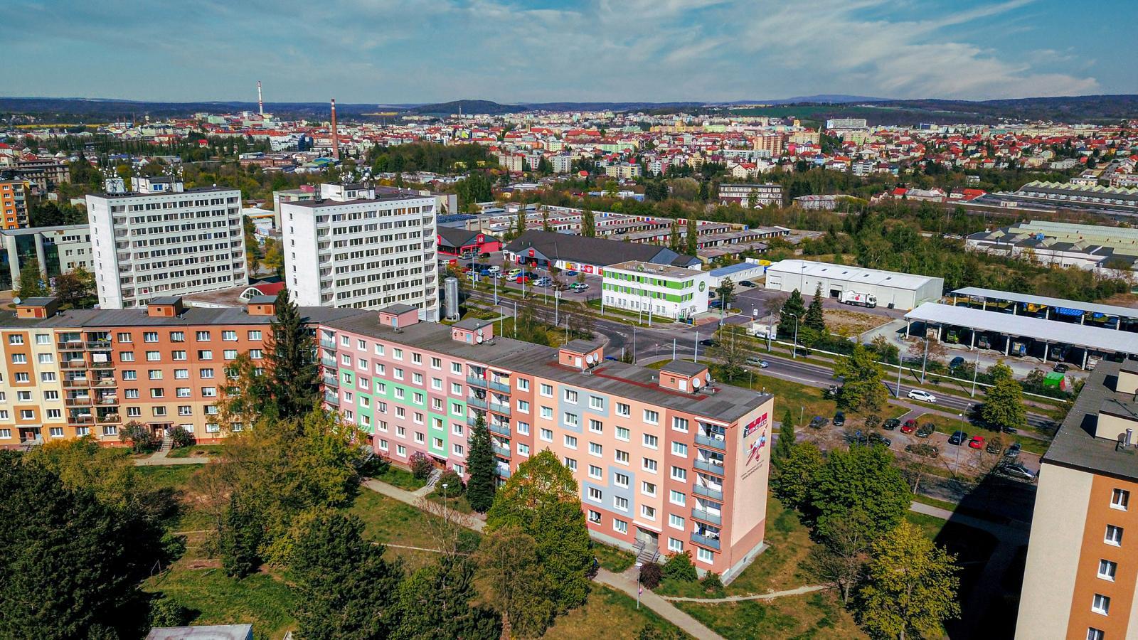Do Nového, rekonstrukce bytu Heyrovského, Plzeň, letecký snímek
